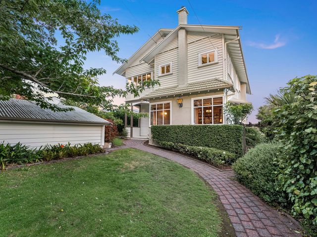 11 Bingley Avenue Epsom