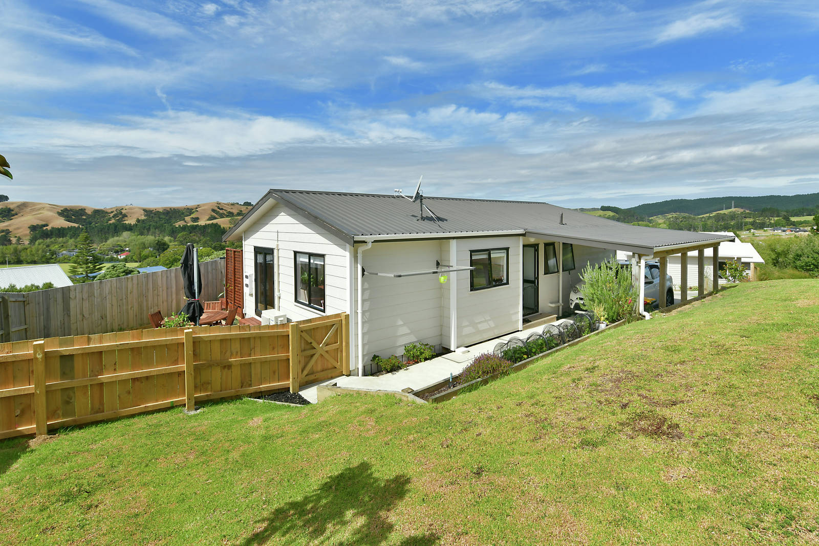 16 Rauta Way, Helensville 3 Bed House Private Sale