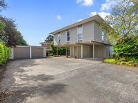 photo property thumbnail