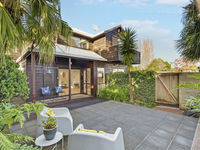 photo property thumbnail