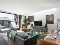 photo property thumbnail