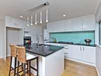 photo property thumbnail