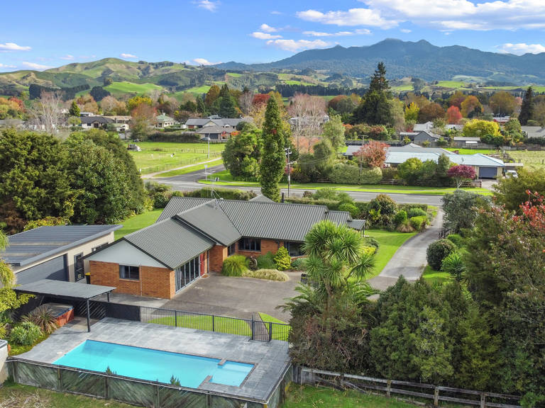 705 McClure Street Pirongia