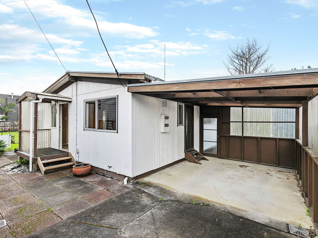 2/18 Lomond Street Takapuna