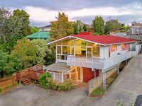 photo property thumbnail