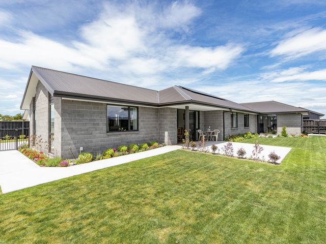 3 McCahon Drive Rangiora