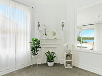 photo property thumbnail