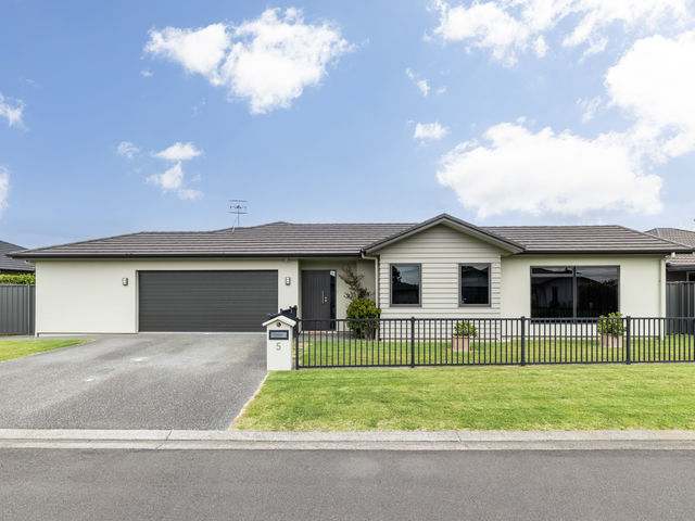 5 Wanaka Place Poraiti