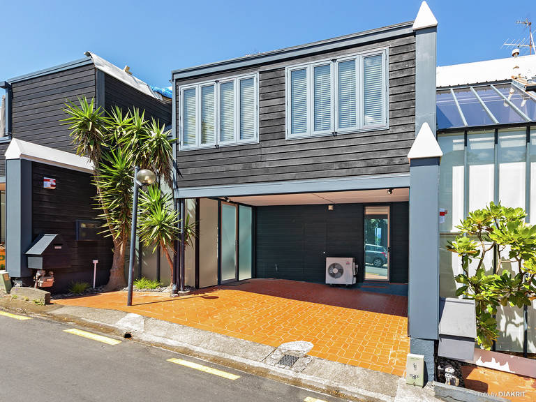 23 Clermont Terrace Kelburn