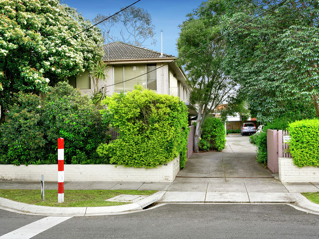 1/21 Hobart Road Murrumbeena