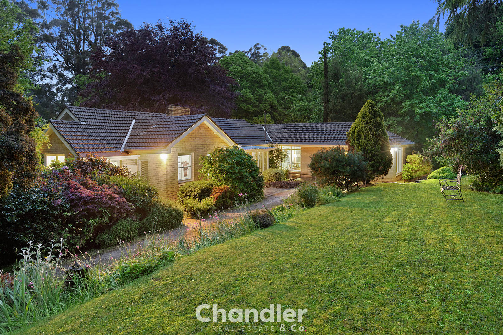 7 Old Main Road, Ferny Creek 4 Bed House Sale by Set Date