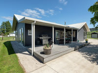 photo property thumbnail