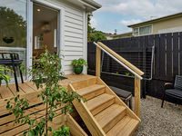 photo property thumbnail