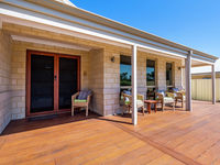 photo property thumbnail