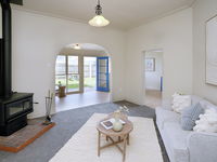 photo property thumbnail