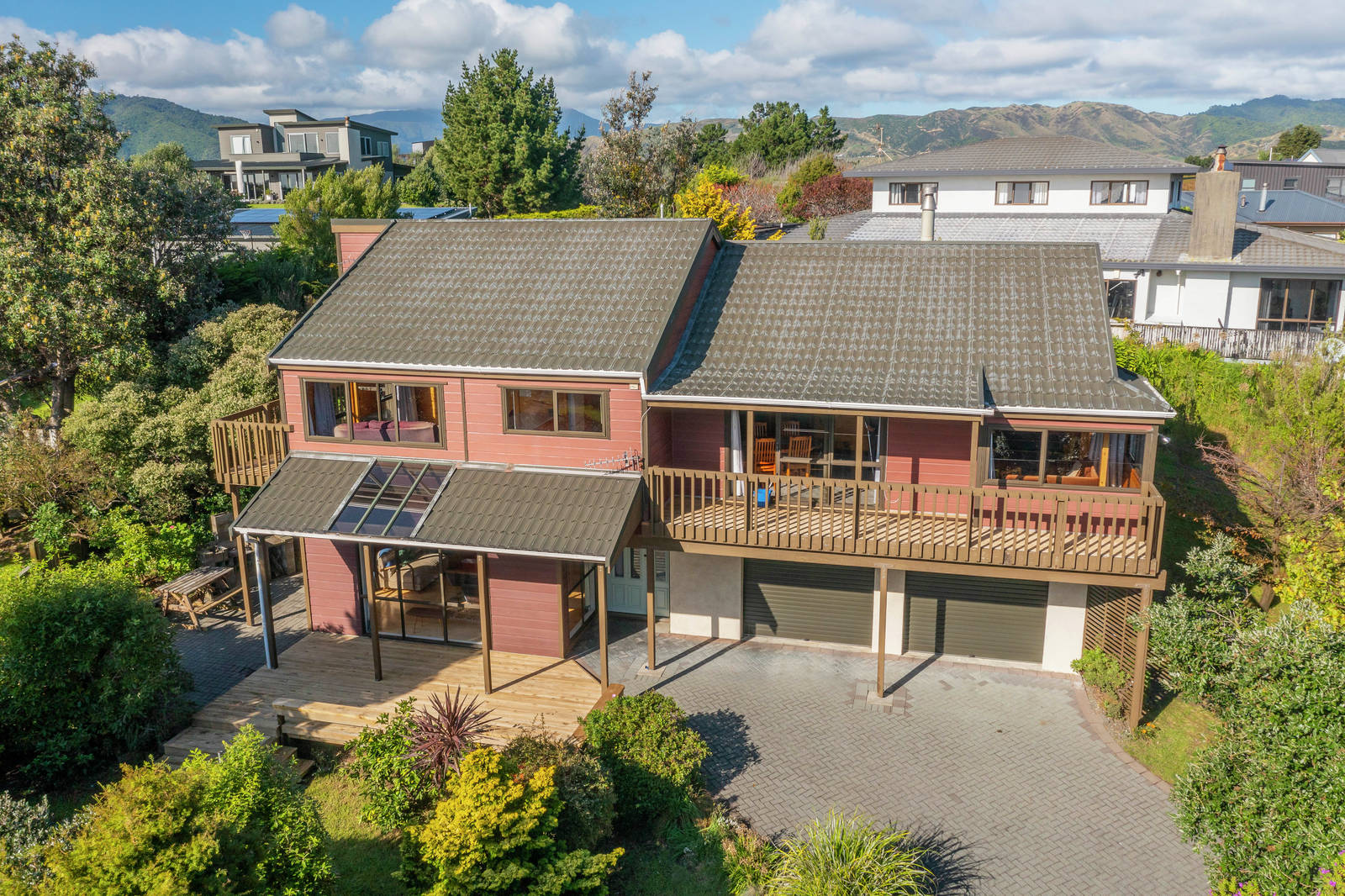 6 Frimley Terrace, Waikanae Beach 2 Bed House Sale by Tender