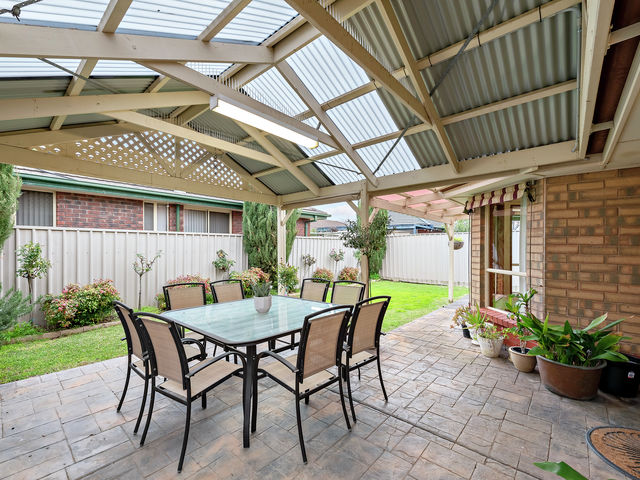 27 St Michaels Circuit Oakden