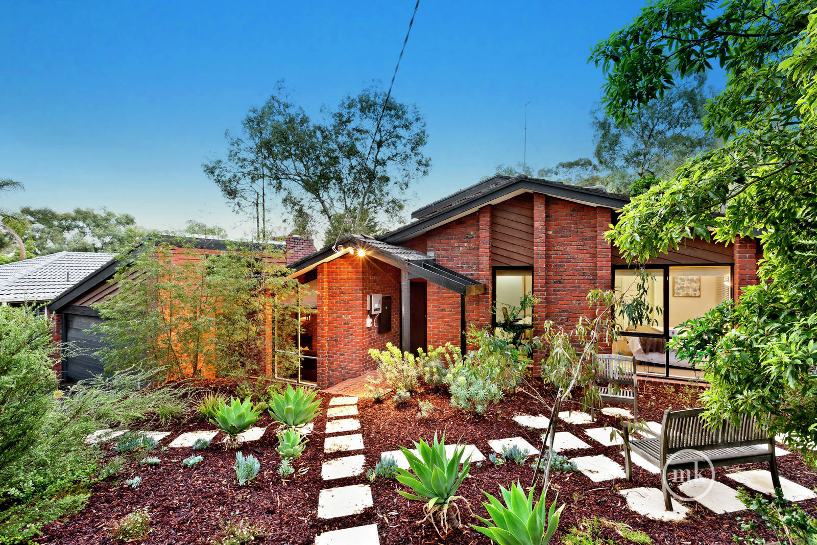 55 Cairns Street, Greensborough 4 Bed House Private Sale