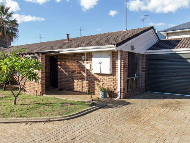 2/14 Rockford Street MANDURAH