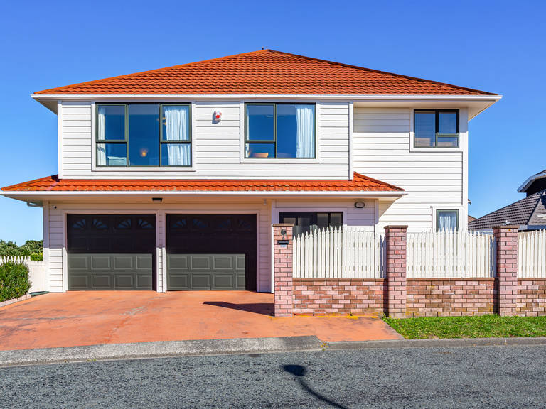 6 Tamahine Street Maupuia
