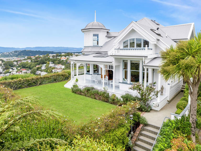 25 Fairview Crescent Kelburn