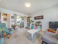 photo property thumbnail