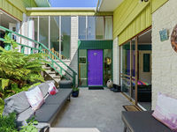 photo property thumbnail