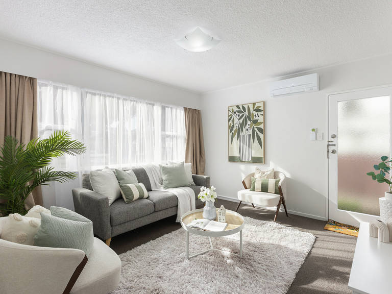2/56 Brussels Street Miramar