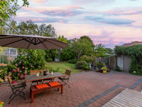 photo property thumbnail