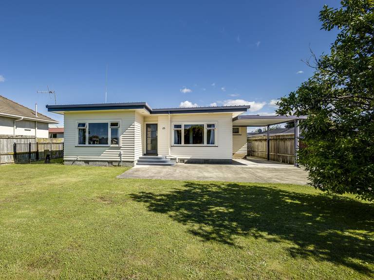 25 Flanders Avenue Onekawa