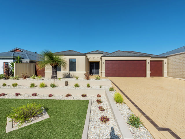 7 Stradbroke Road Secret Harbour