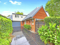 photo property thumbnail