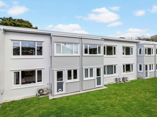 3/18 Agra Crescent Khandallah