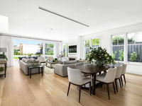 photo property thumbnail