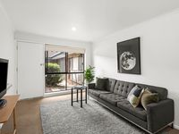 photo property thumbnail