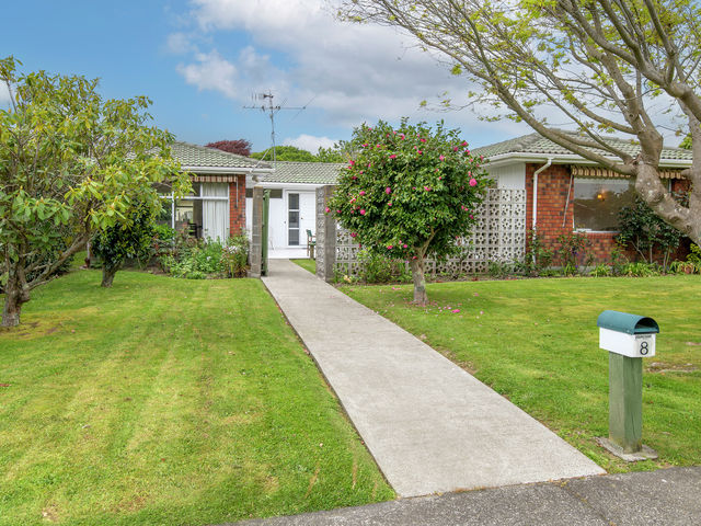 8 Richmond Avenue Waikanae