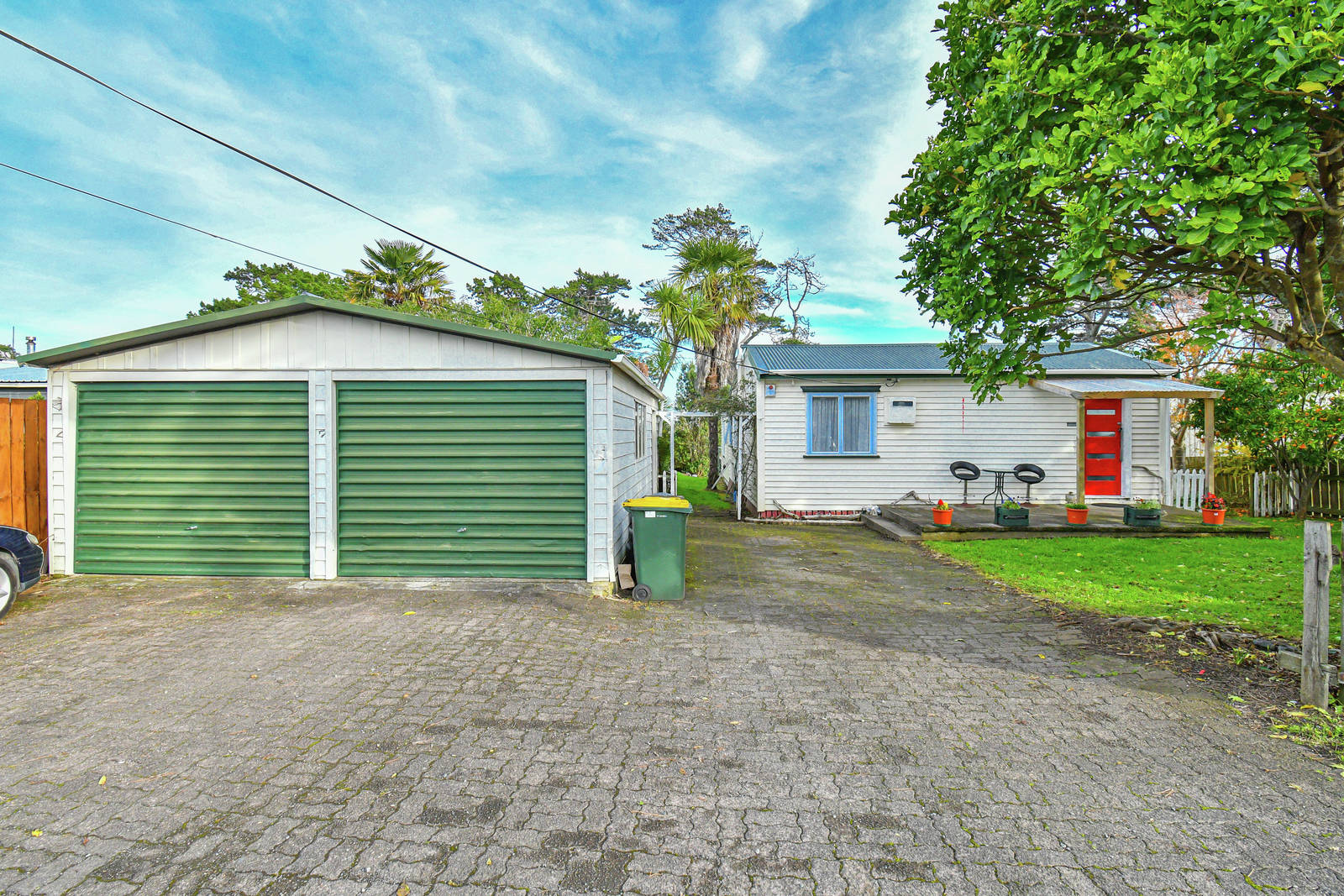 7 Cliff Lane, Glenbrook Beach 3 Bed House Auction Sold