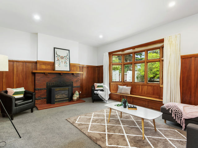 8 Cresswell Avenue Burwood