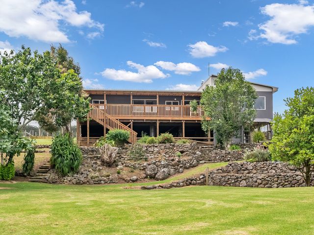 115 Woodward Road Maungatapere