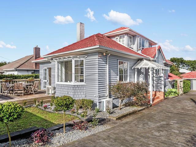 12 Rewi Road Royal Oak