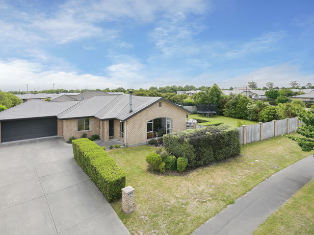 33 Overbury Crescent Rolleston