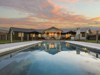 photo property thumbnail