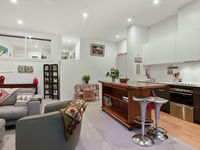 photo property thumbnail