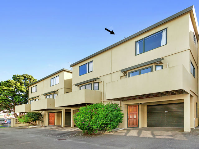 4/7 Raroa Road Lower Hutt