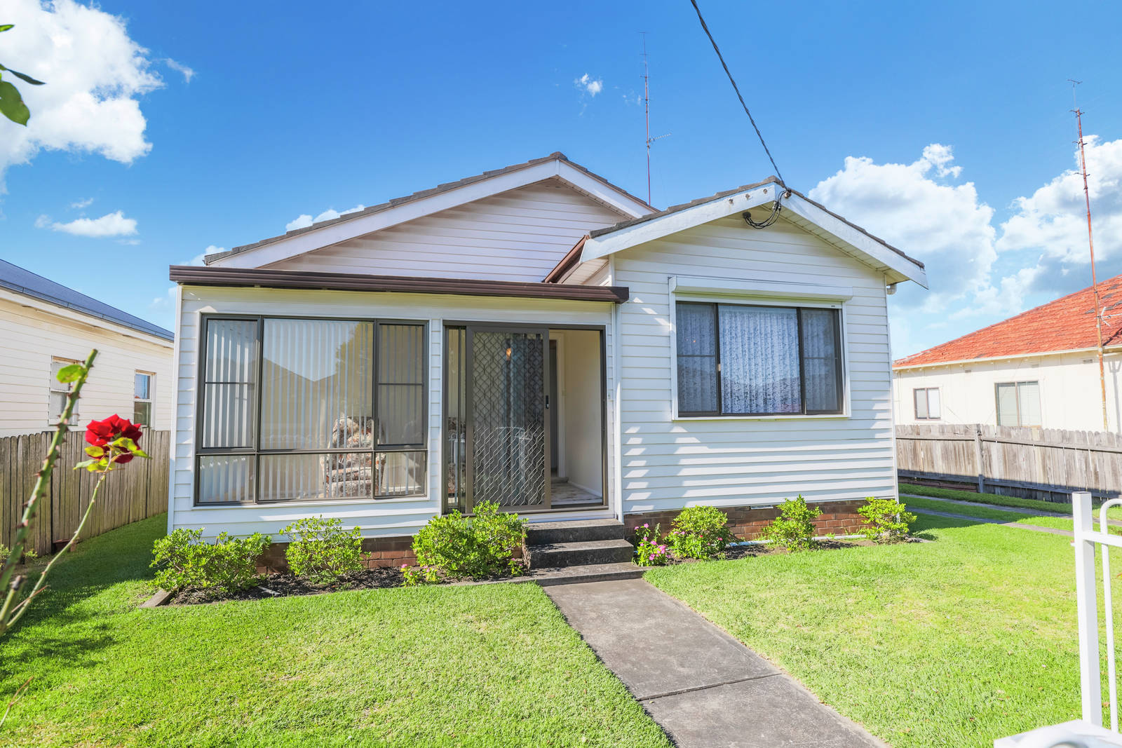 83 Evans Street, Wollongong