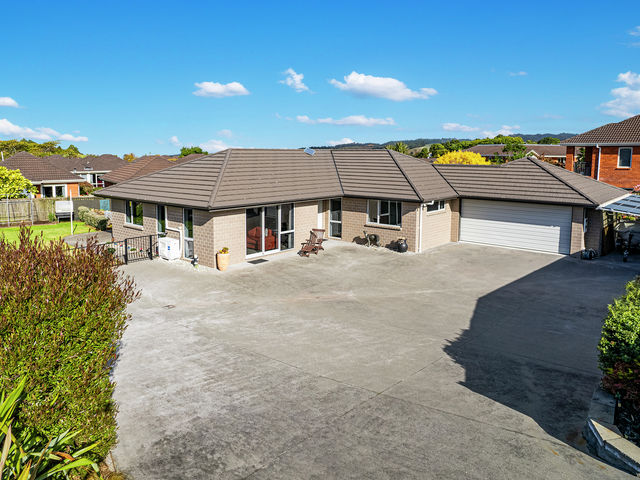 22 Conifer Grove Te Kamo