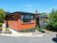 photo property thumbnail