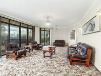 photo property thumbnail