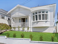 photo property thumbnail