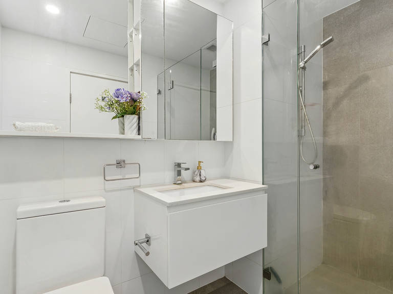 3004/50 Pemberton Street Botany
